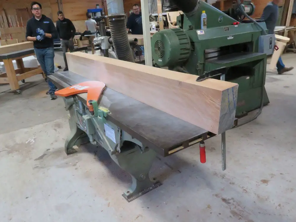 How To Use A Jointer