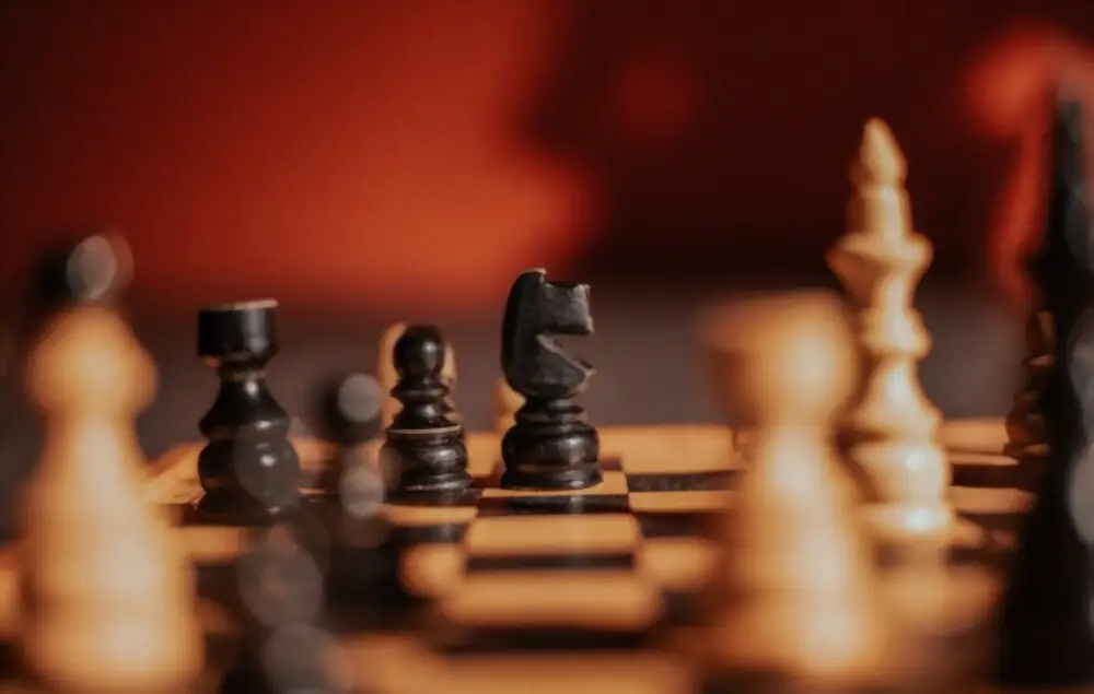 7 Simple Steps On How To Make A Chess Board