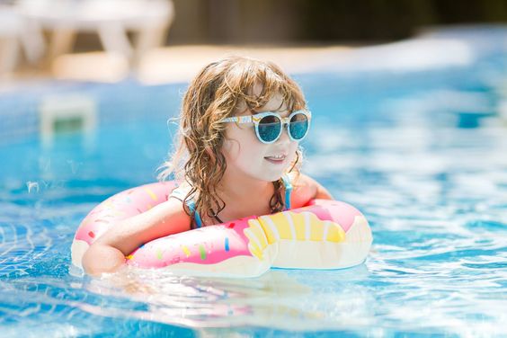 How to reduce pH and TA in swimming pools